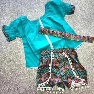 Nwot size 4  2 piece short set